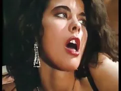 Güzel kız deve toynağı eski köylü porno en iyi