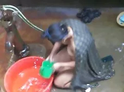 BANYODA 2 KLASİK turkkoyluporno KIZ